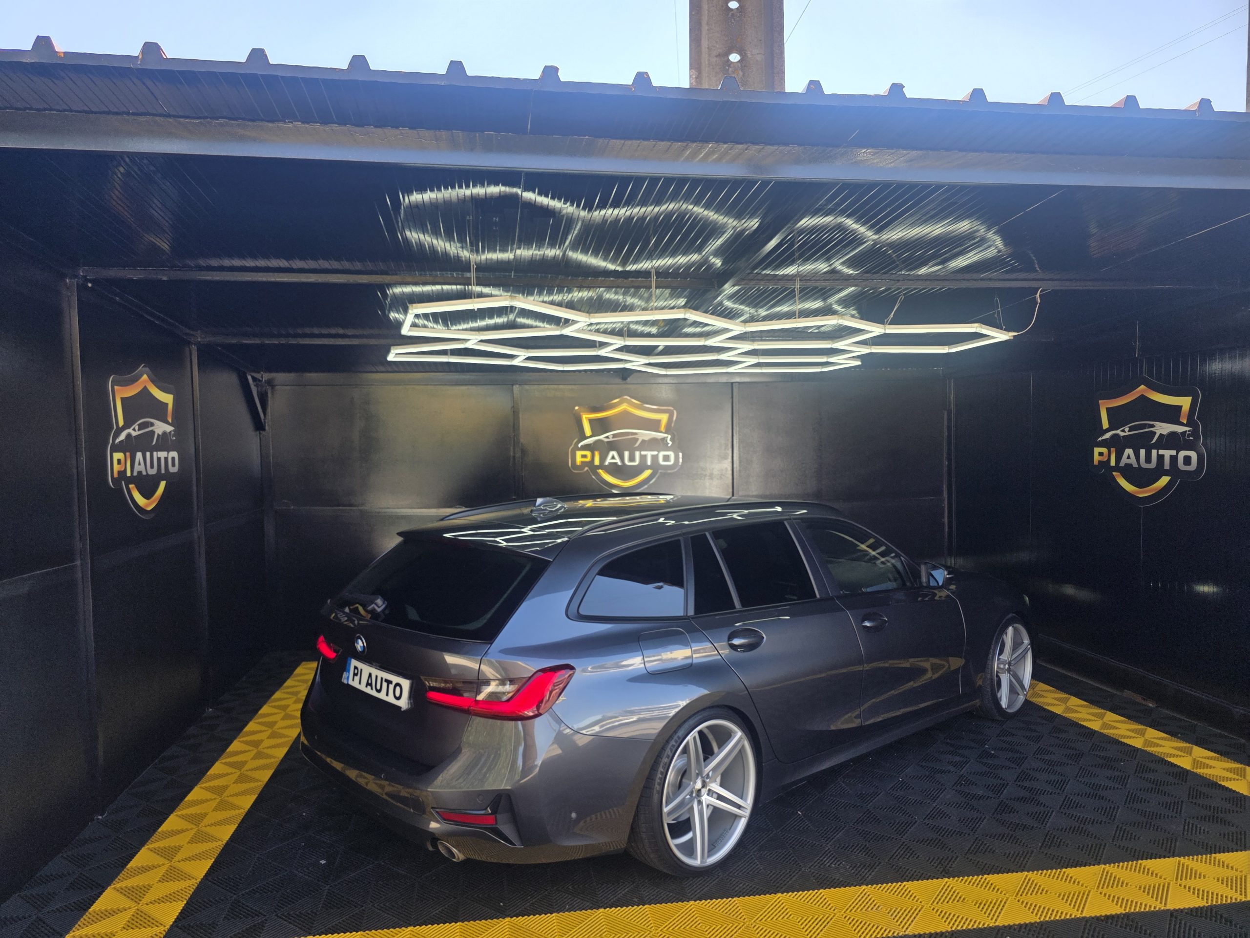 BMW 320 d Gasóleo Mild Hybrid Auto