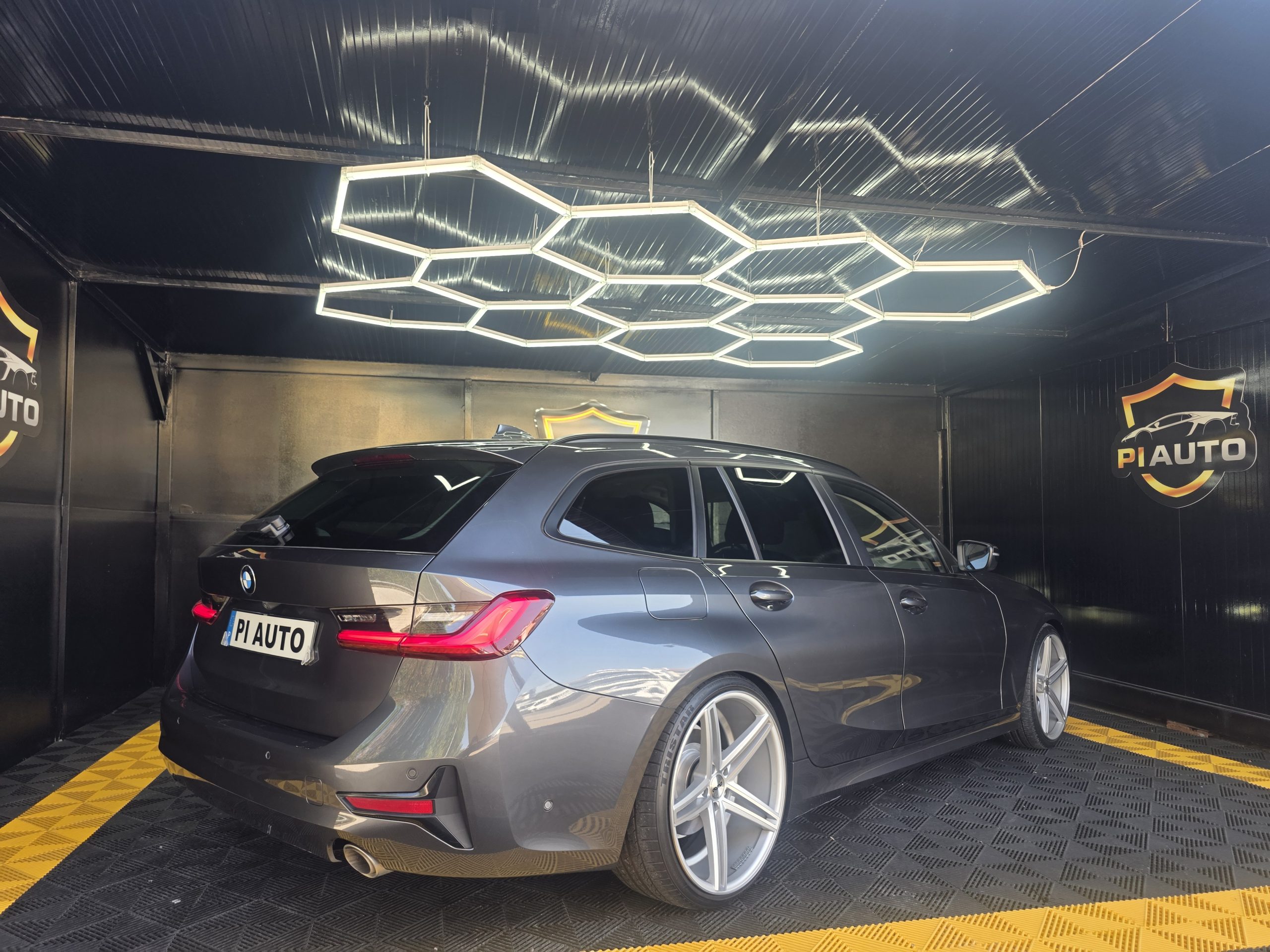 BMW 320 d Gasóleo Mild Hybrid Auto