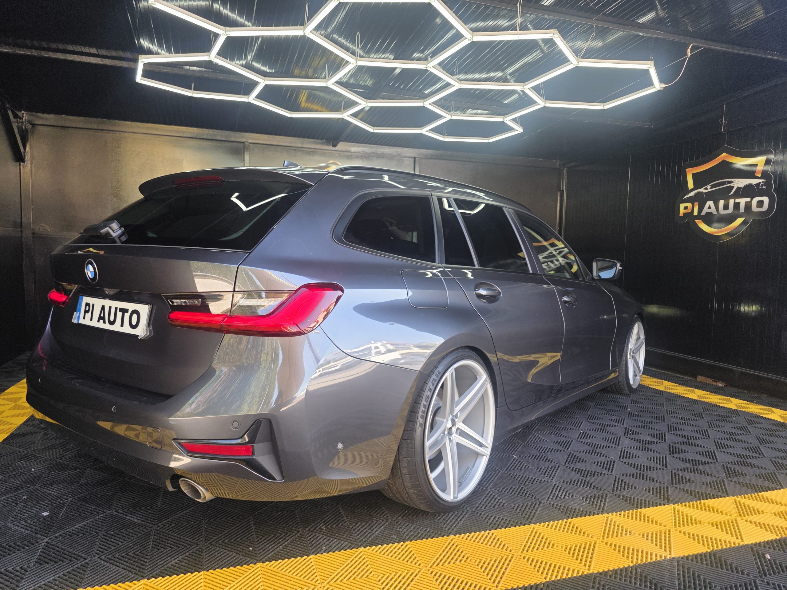 BMW 320 d Gasóleo Mild Hybrid Auto