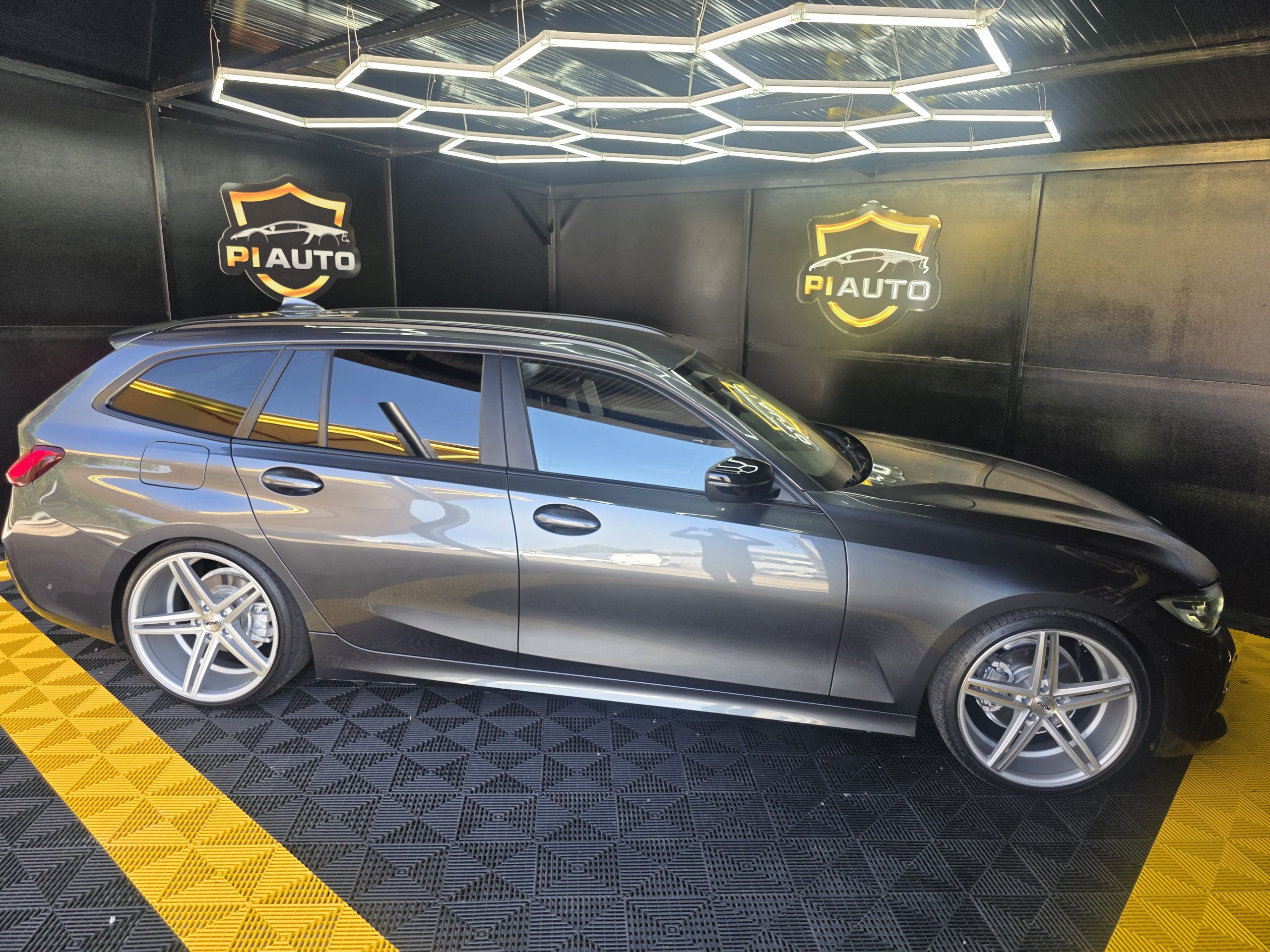 BMW 320 d Gasóleo Mild Hybrid Auto