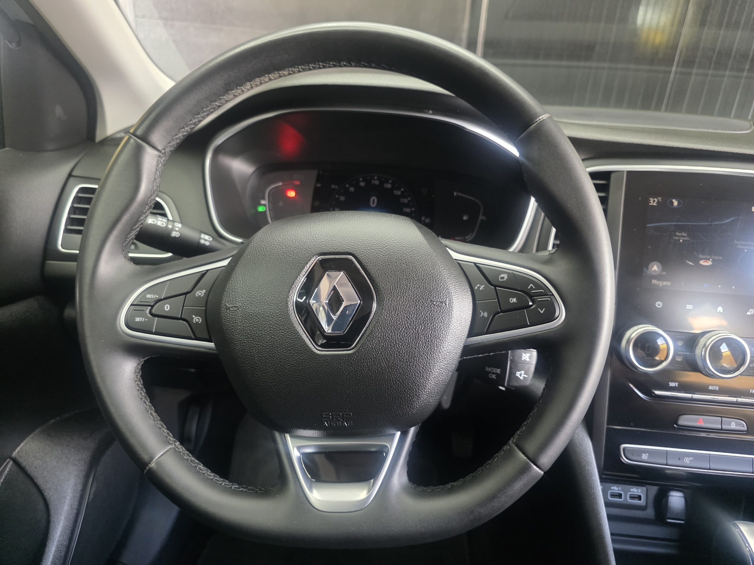 RENAULT MEGANE SPORT TOURER 1.5 BLUEHDI