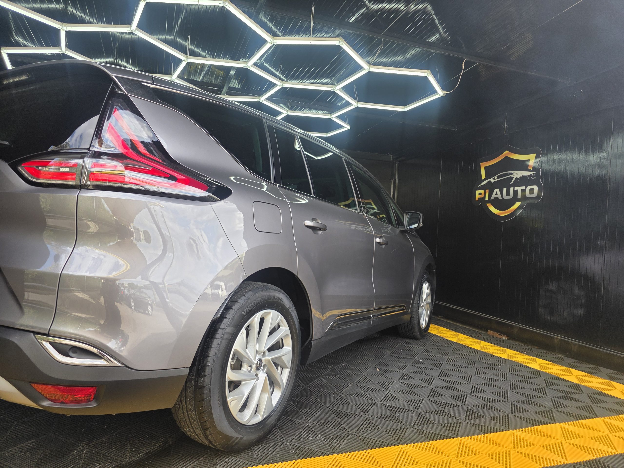 Renault Espace 1.6 dCi Bose