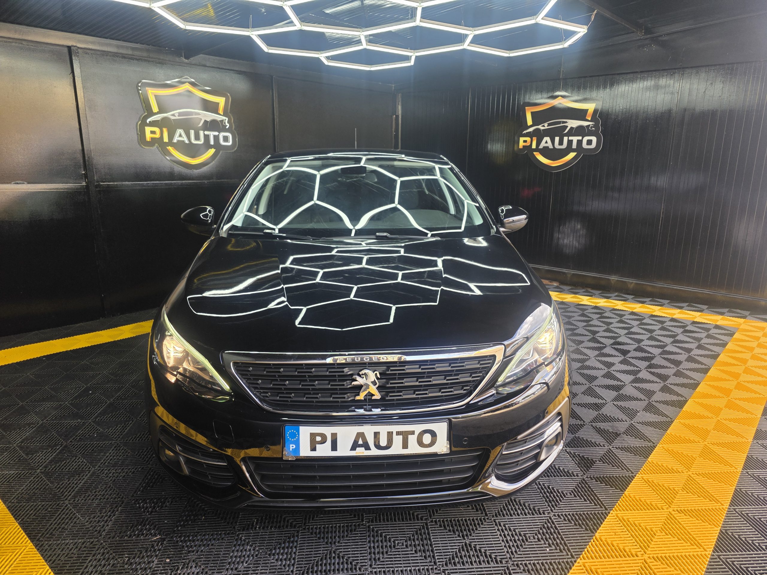 Peugeot 308 1.5 BlueHDi