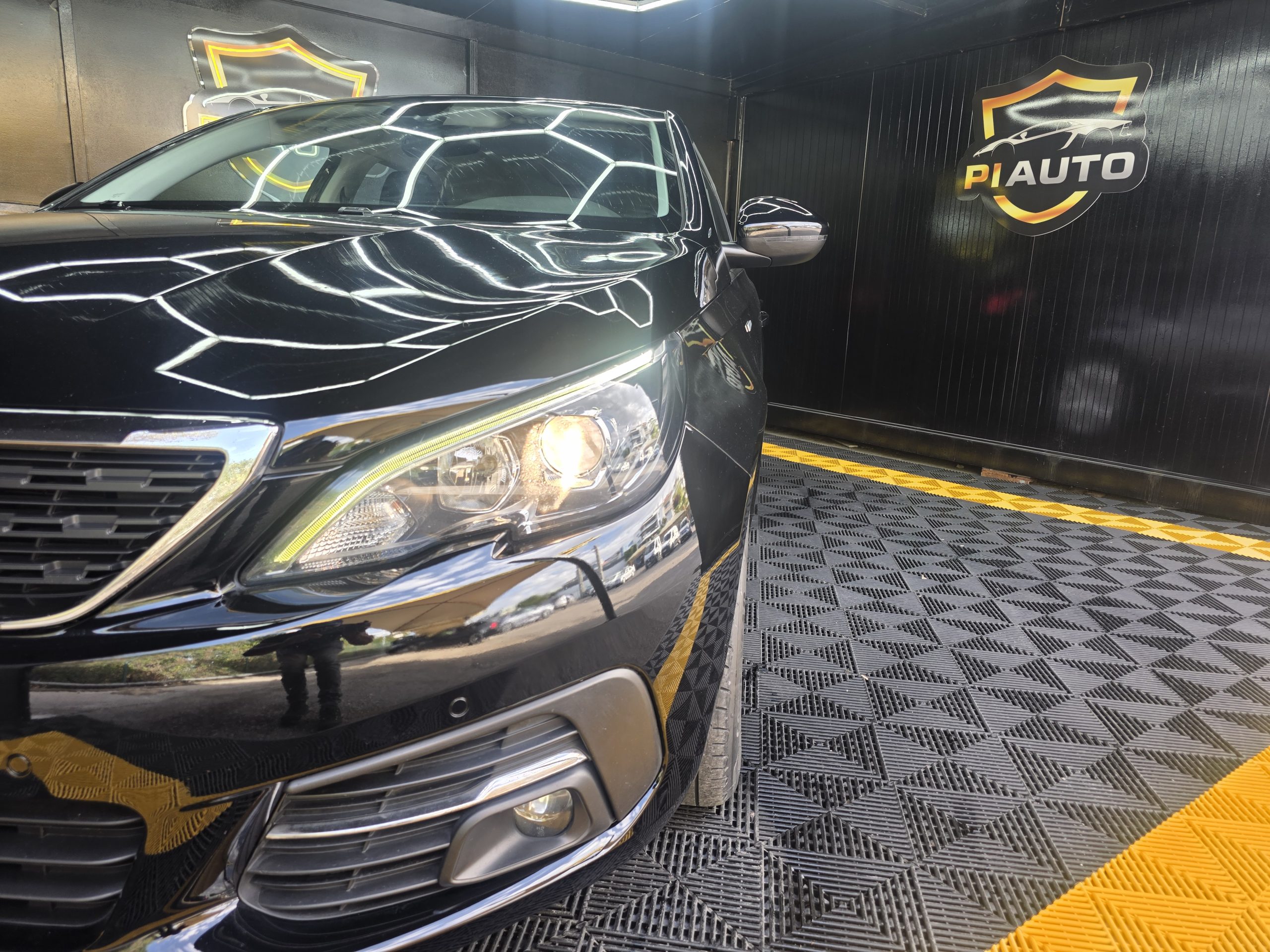 Peugeot 308 1.5 BlueHDi