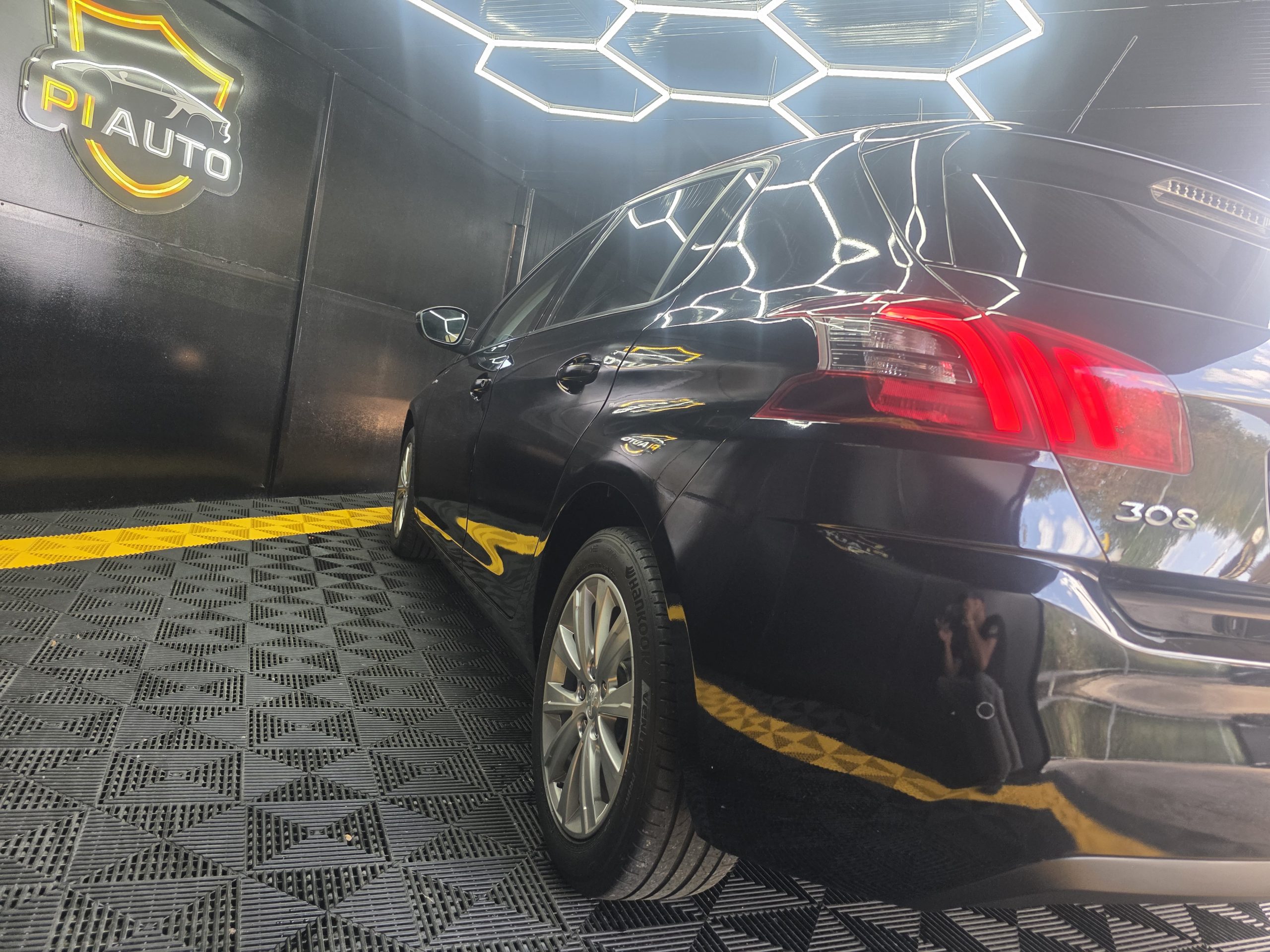 Peugeot 308 1.5 BlueHDi