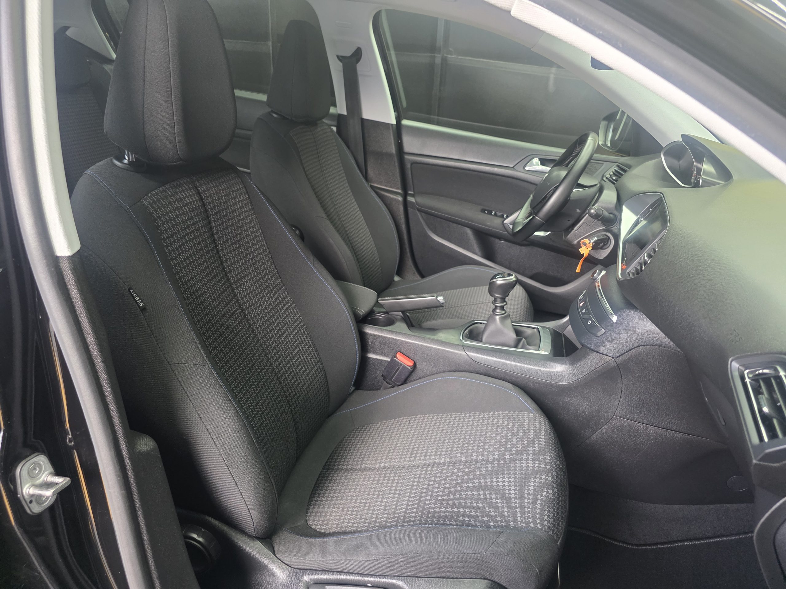 Peugeot 308 1.5 BlueHDi