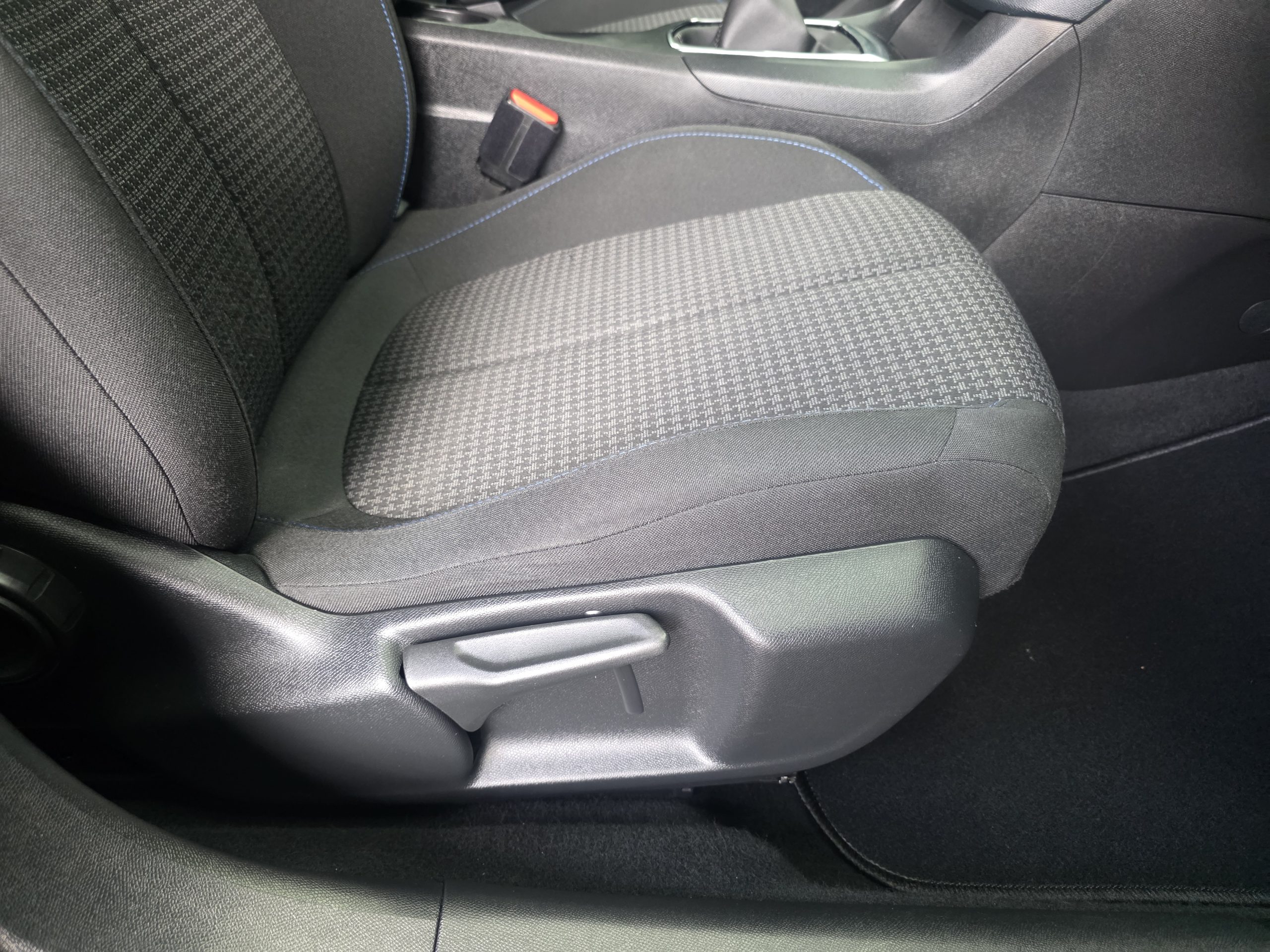 Peugeot 308 1.5 BlueHDi