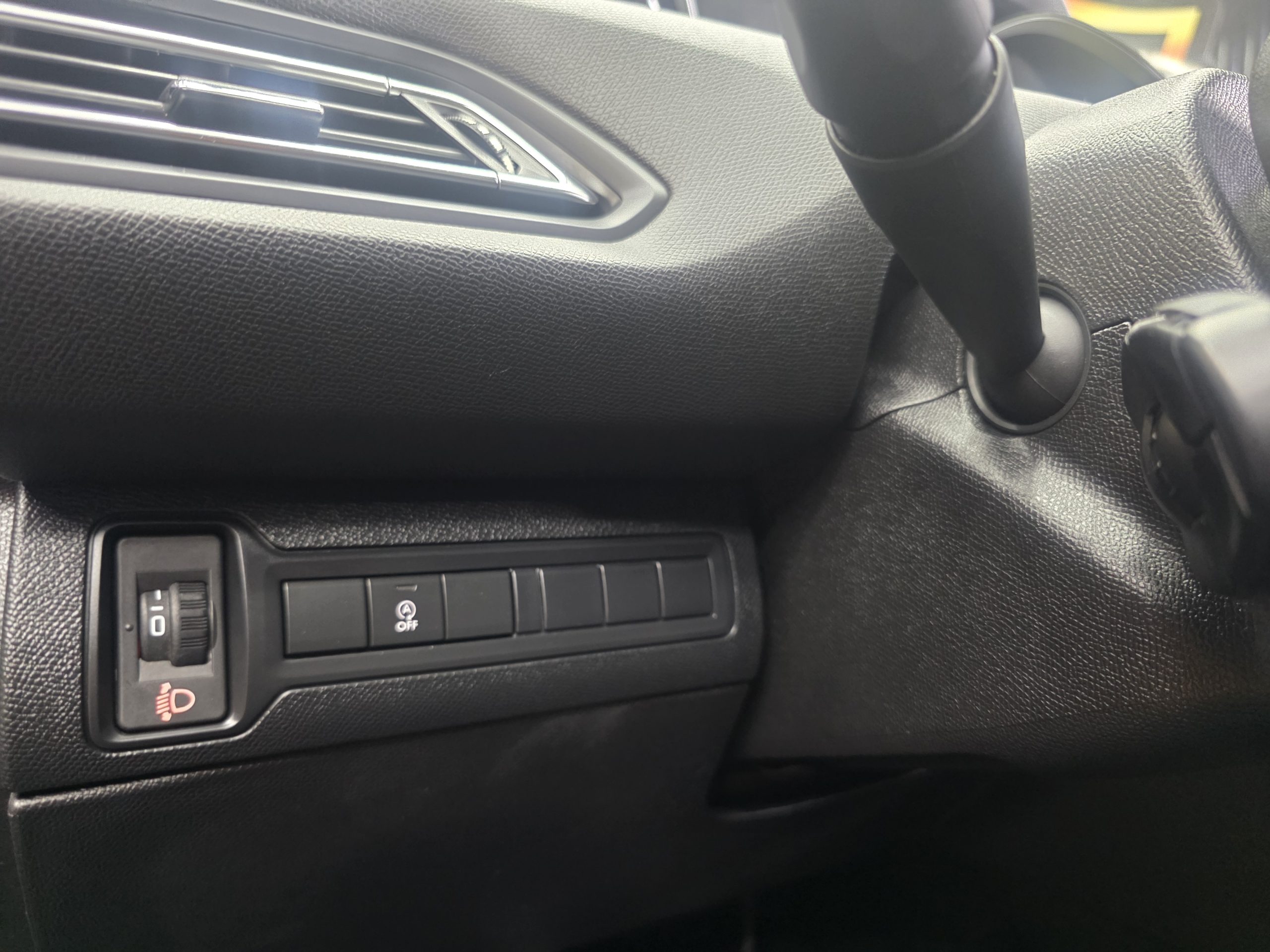 Peugeot 308 1.5 BlueHDi