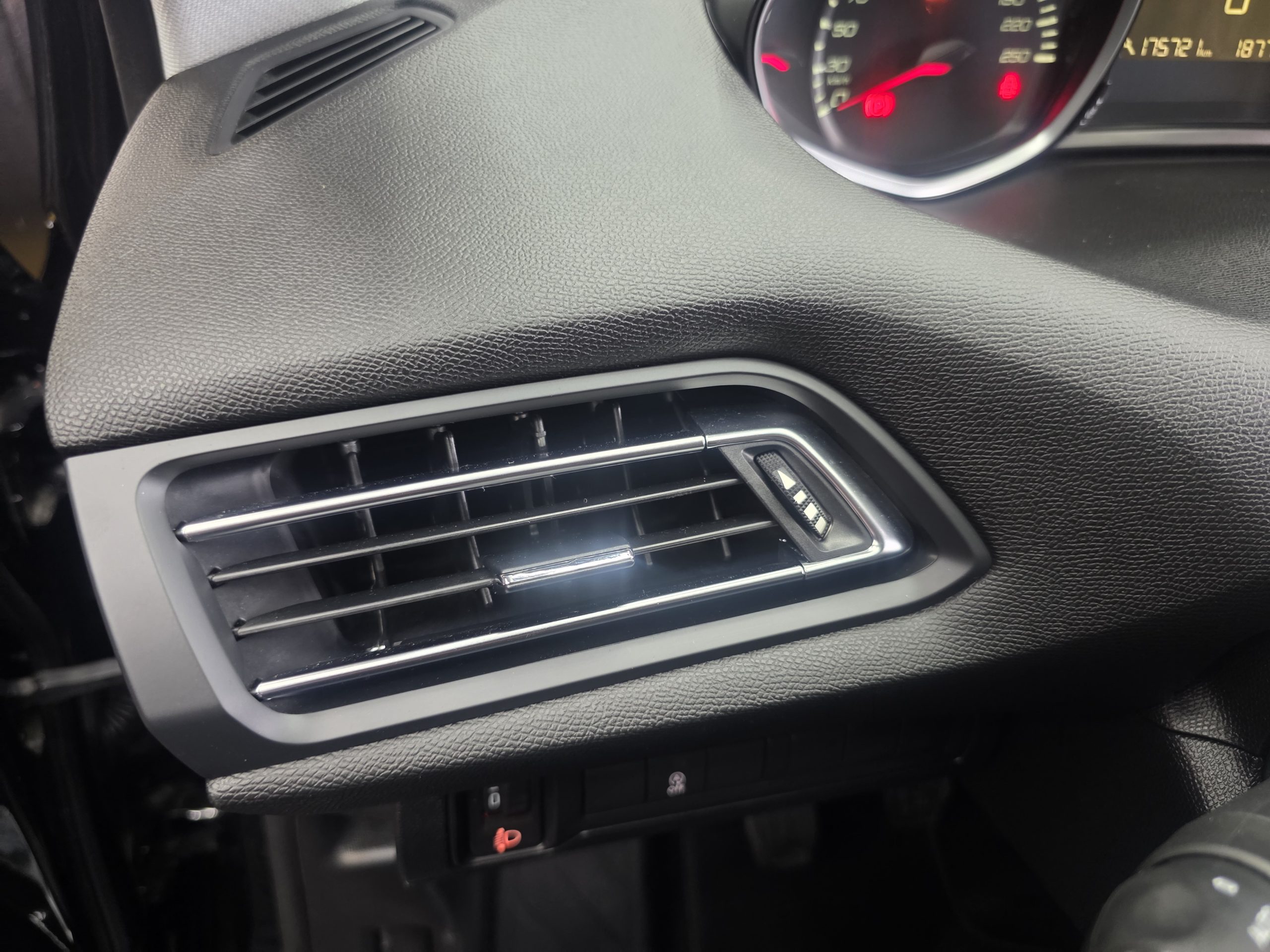 Peugeot 308 1.5 BlueHDi
